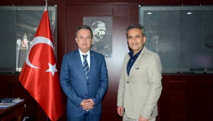 Başkan Kaymaz, Kaymakam Karacan'ı Ziyaret Etti
