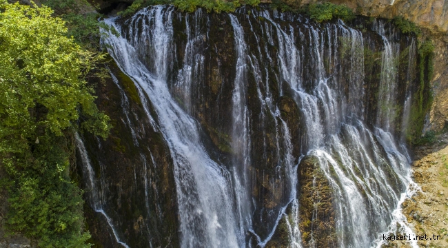 Kapuzbaşı Şelaleleri