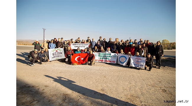 CUMHURİYET'İN İZİNDE YÜRÜDÜLER