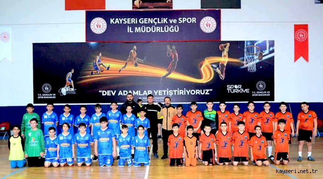 OKULLAR ARASI KÜÇÜKLER HENTBOL MÜSABAKALARI DEVAM EDİYOR