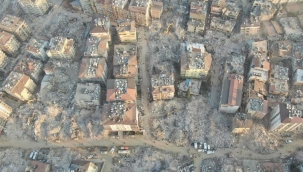Deprem faciasını gözler önüne seren kareler! Hatay havadan böyle görüntülendi