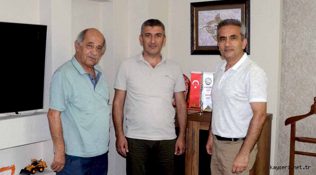 DEMİRHAN EROL'U ELAZIĞLI HEMŞEHRİLERİ ZİYARET ETTİ