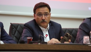 Vali Çiçek Mahalle Muhtarlarını Dinledi
