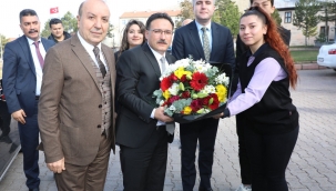 Vali Çiçek Pınarbaşı İlçesini Ziyaret Etti