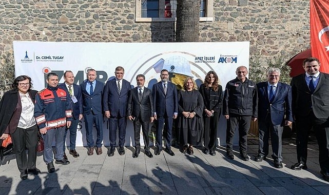 Başkan Tugay "Afet Koordinasyon Çalıştayı"nın açılışını yaptı "Afete hazır olmamız gerekiyor" 
