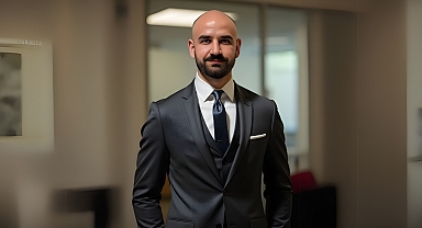  SANAYİDE YETİŞMİŞ İŞ GÜCÜ KRİZİ: ÜNİVERSİTELER YETERSİZ, SEKTÖRÜN GELECEĞİ TEHLİKEDE