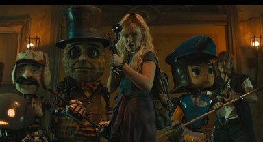 Başrollerini Millie Bobby Brown ve Chris Pratt'in Paylaştığı 