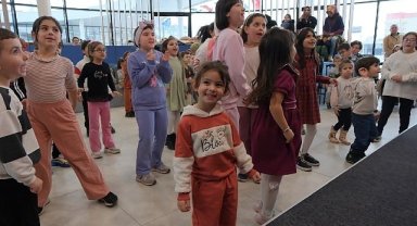 Büyükşehir Belediyesi'nin Ramazan etkinlikleri dolu dolu geçiyor Mili İrade Meydanı Ramazan'da cıvıl cıvıl