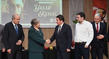 Osmangazi'de 'Yılın Aydını' Yaşar Kemal