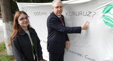 Rektör Prof. Dr. Budak, 