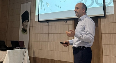 EĞİTİMCİ YAZAR MURAT SERİM’E YOĞUN İLGİ