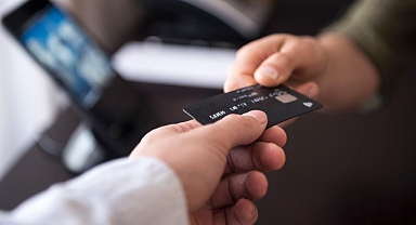 Merkez Bankası kredi kartı faiz oranlarını düşürdü