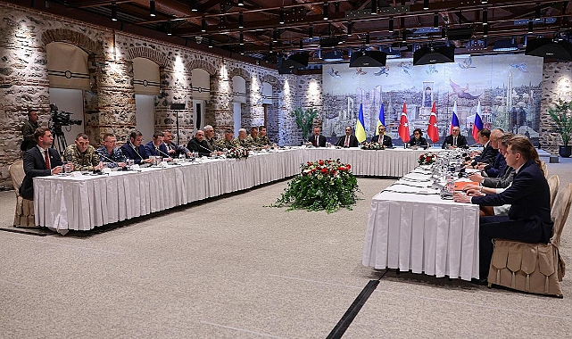 Ukrayna-Rusya üçüncü tur görüşmesi çarşamba günü İstanbul'da yapılacak