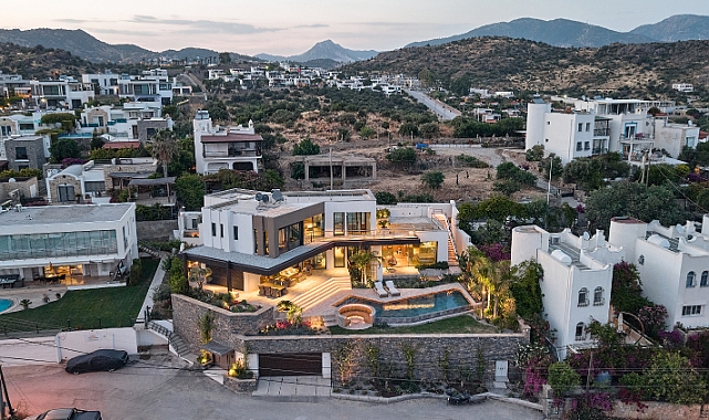 Başak Akkoyunlu Design’dan Mevsimsel Kullanımın Ötesinde Bir Yaşam Kurgusu: Casa Pulo