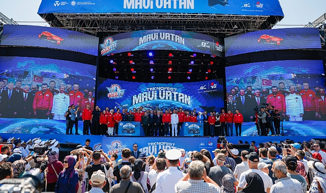 Denizcilik ve Savunma Teknolojileri Gölcük'te Buluştu
