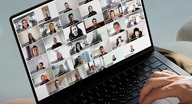 Finansal Teknolojiler Ve Yapay Zekâ Eğitimlerini Tamamlayan Gençler Sektöre Hazir
